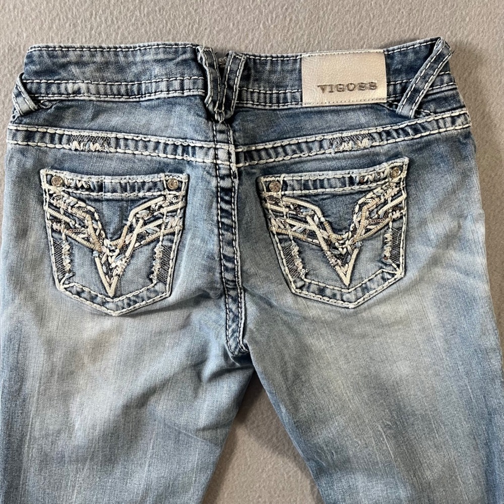 Vigoss The Chelsea Slim Boot Jean Light Wash Rhinestone Embroidered Low Rise 5/6